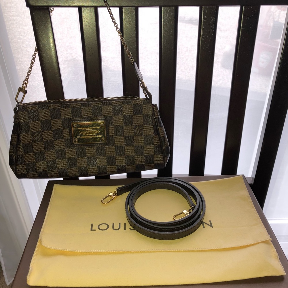 Louis Vuitton Eva Clutch Damier Ebene.